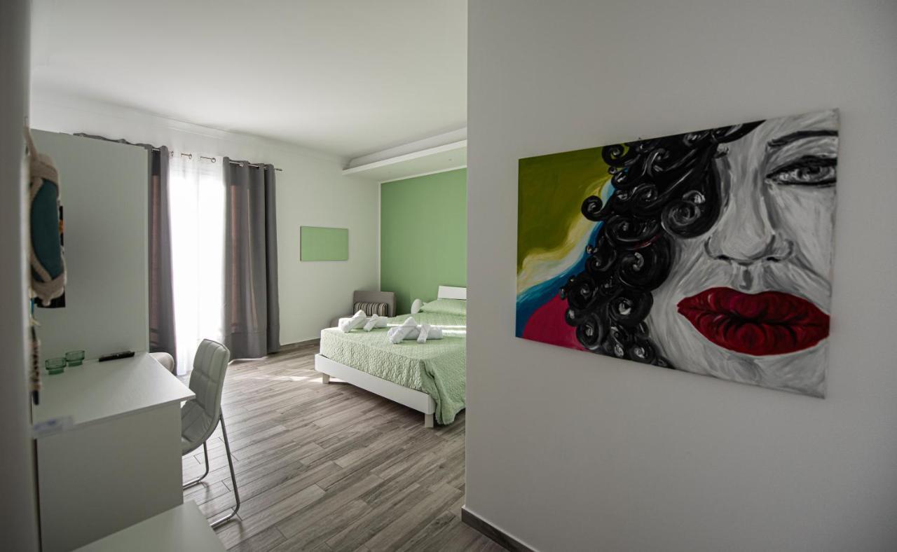 L' Arcobaleno B&B Castelluzzo Luaran gambar